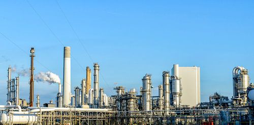 Energiecentrale in de haven van Rotterdam