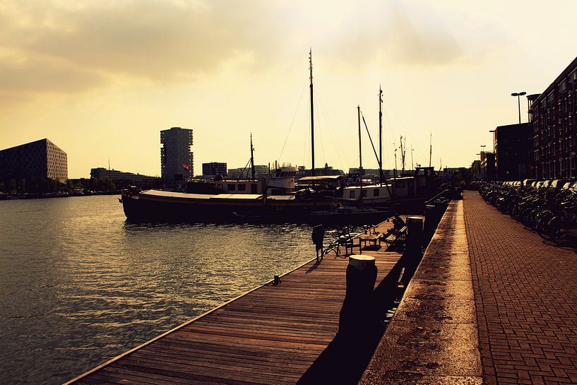 Amsterdam havengebied. van Aaron Goedemans