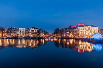 Amsterdam Amstel bridge by Oscar Beins