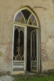 An open door to transience by Marlies Hemminga