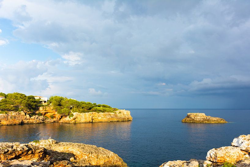 De kust van Mallorca by Mark Scholten