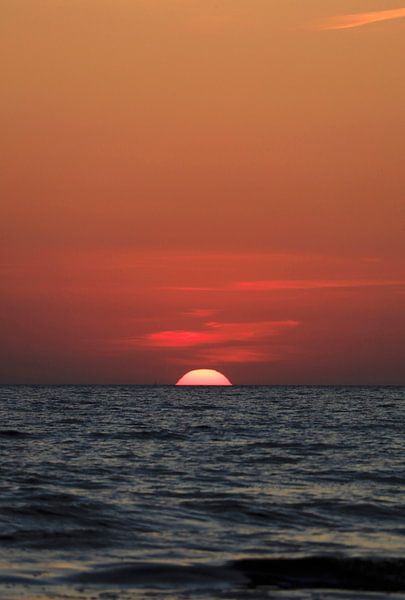 Baltic Sea at sunrise by Thomas Jäger
