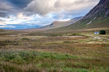 Scotland Glencoe white cottage
