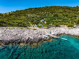 Les couleurs incroyables de la côte croate vues d'en haut! sur Lennart van Wallenburg