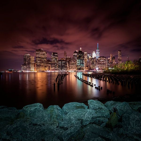 MANHATTAN SKYLINE Sonnenuntergang über New York City  von Melanie Viola