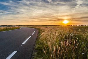 Soirée d'été dans le polder néerlandais