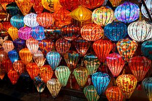 Vietnamese lampionnen in de Nacht, sfeervol Hoi An, Vietnam