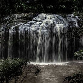 waterfall by Liese Vaesen