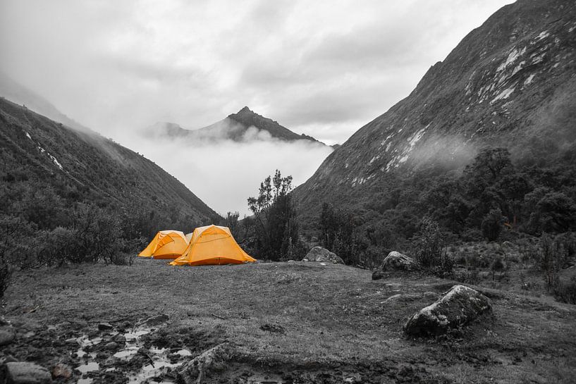 Wanderschlafplatz auf dem Santa Cruz Trail in den Anden, Peru von Ramon Van Gelder