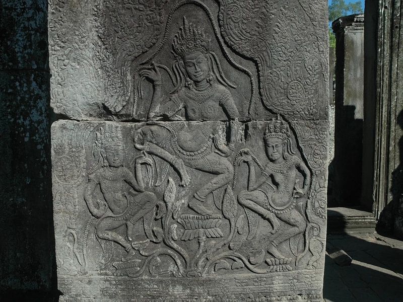 Relief of dancing apsaras in the Bayon temple, part of Angkor Wat, Cambodia by Rini Kools