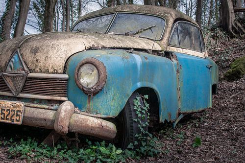 Abandoned oldtimer