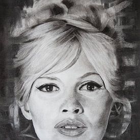 Brigitte Bardot in charcoal | Black and white fine art portrait art by Milau Lesmana
