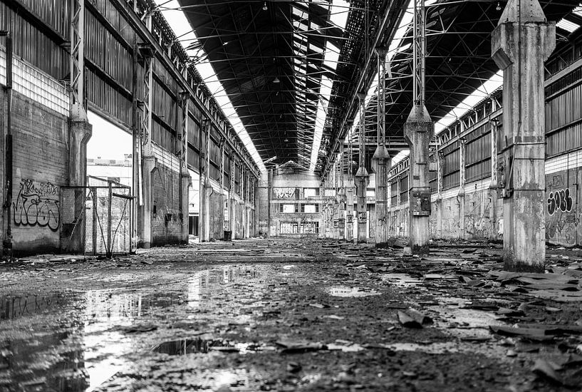 Fabriekshal in Charleroi van Jessica Brouwer