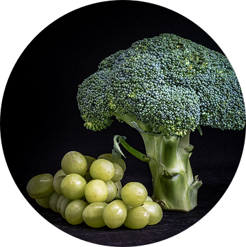 Broccoli met druiven van Peter van Nugteren