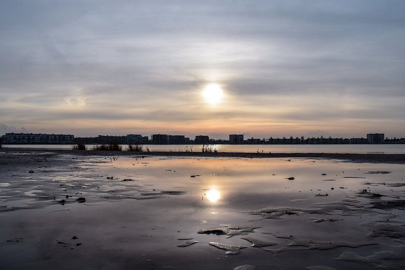 Sunset on the beach by Kim de Been