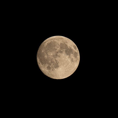 Der Mond trifft regelmäßig auf die Sieben Schwestern