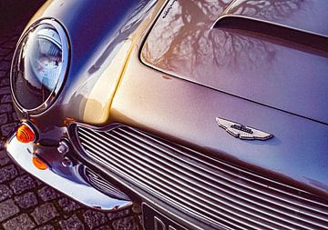 Aston Martin”007”No Time Too Die van Truckpowerr