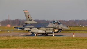 Royal Air Force F-16 Fighting Falcon (J-008).