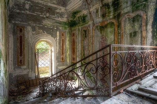 Prachtige Trap in Verval.