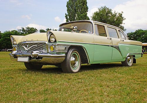 Tchaïka GAZ 13 (1959 - 1981)