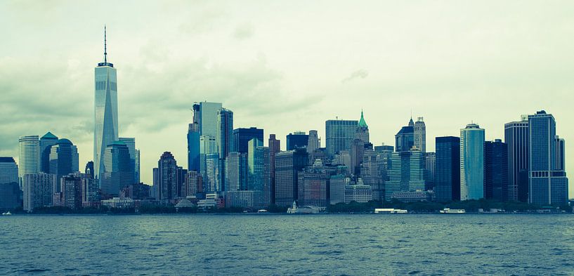 Skyline van Manhattan, New York City by Hans Wijnveen