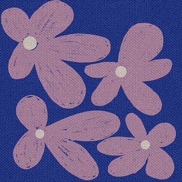 Roze bloemen op blauw. van Dina Dankers