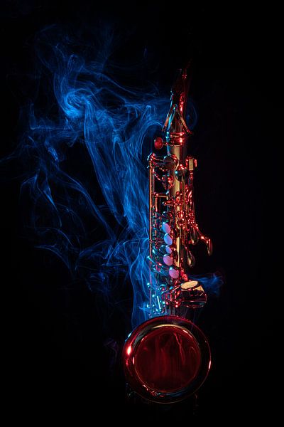 Rauchendes Saxophon (Saxophon) von SEE ME fotografie