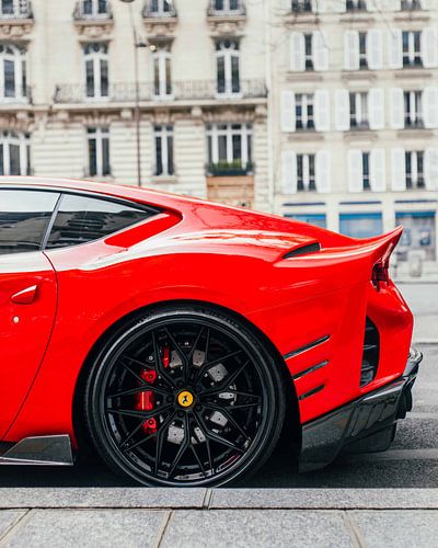 Ferrari 812 Superfast