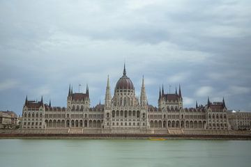 Das ungarische Parlamentsgebäude von Sander van Hemert