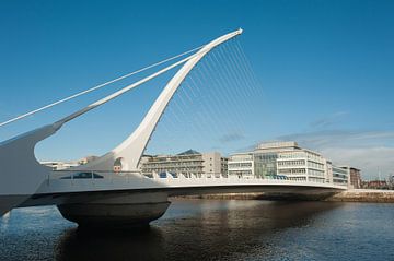 Samuel-Beckett-Brücke von Richard Wareham