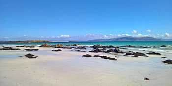 Une étendue apaisante sur la plage d'Iona