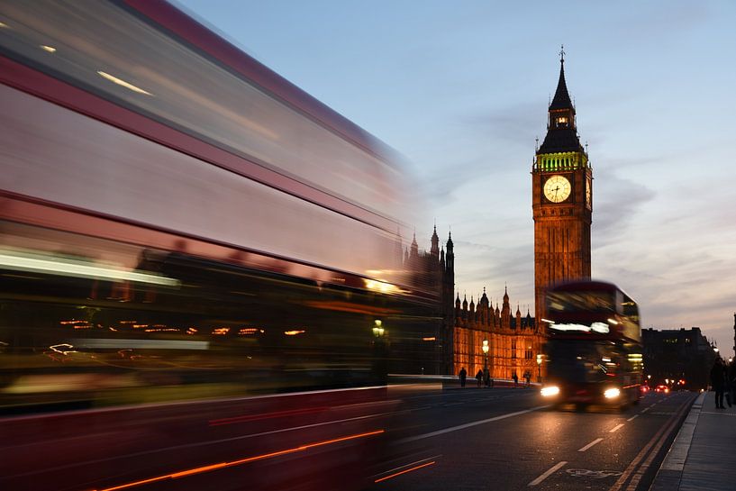 Big Ben by Hello Pompoyo