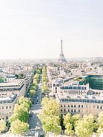 Uitzicht van de Eiffeltoren vanaf de Arc de Triomphe in Parijs, Frankrijk