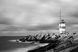 Concrete Bay by Harro Jansz