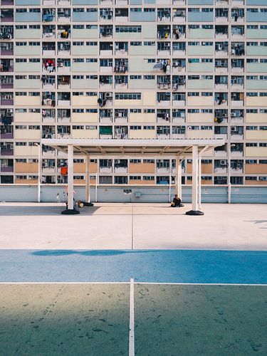 Gekleurd basketbal veld (Choi Hung Estate Basketball Court in Hong Kong)