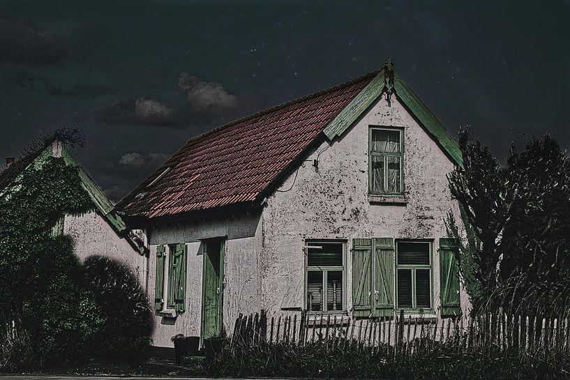 Ein Häuschen im Kampf gegen den Zahn der Zeit von Miny'S