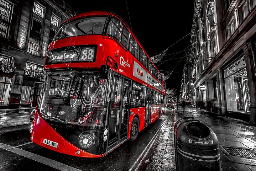 London Bus von Rene Ladenius Digital Art