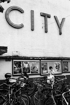 City Cinema black and white Utrecht van PIX STREET PHOTOGRAPHY