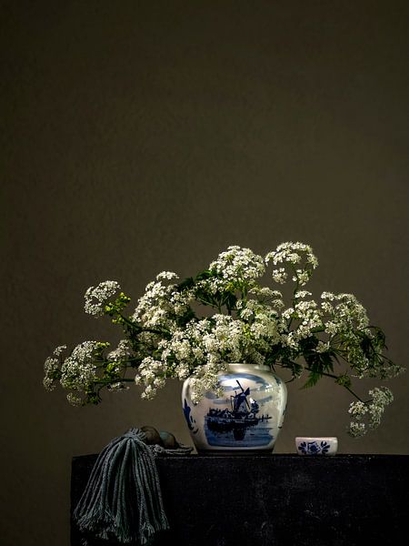 Delft blue Still Life with Flowers 2. New Country. by Alie Ekkelenkamp