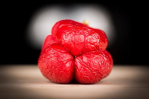 Samengeknepen Billen