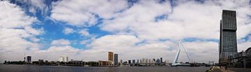 Wolken van Rotterdam van Ronald Molegraaf
