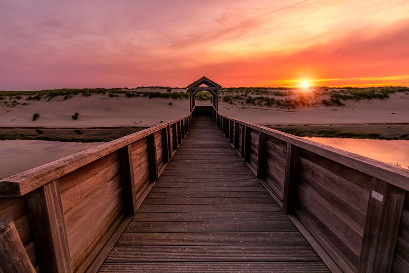 Sunset in Petten von Costas Ganasos