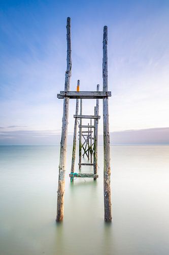 Steg am Strand von Texel, Porträt von Ton Drijfhamer