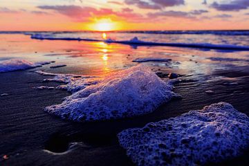 Dromerige zonsondergang op Schiermonnikoog van Dan Photo Shaman