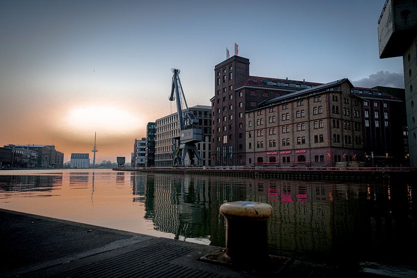 Münsteraner Hafen im Sonnenaufgang von Foto Oger