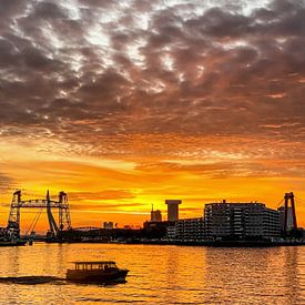 Coucher de soleil à Rotterdam (2) sur Klaus Lucas