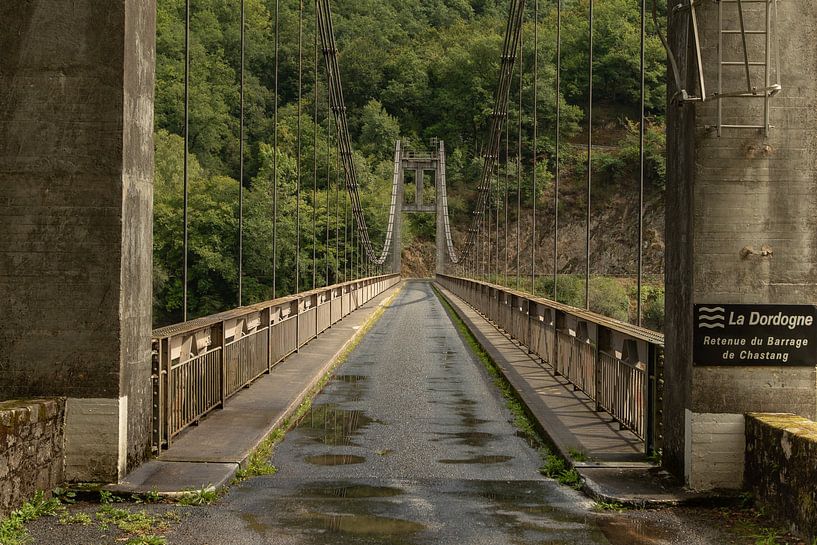 Bridge over the Dordogne, Barrage de Chastang by M. B. fotografie