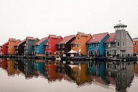 Gekleurde jachthaven Reitdiep van Groningen