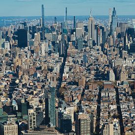 Uitzicht op Midtown Manhattan met Empire State Building van Joran Quinten