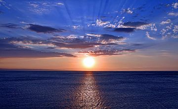 Zonsopgang in Varna van Maickel Dedeken